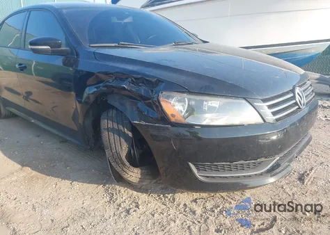 2015 Volkswagen Passat 1.8T S из США, поврежденный, VIN 1VWAS7A38FC063559